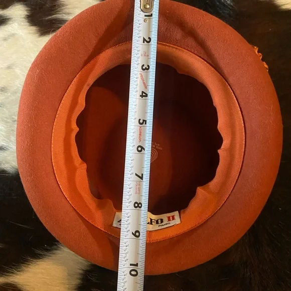 Adolfo Orange 💯 wool felt  Hat with Floral and Leaf Accents Derby style hat - Picture 10 of 12